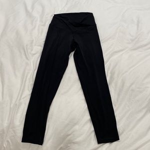 Offline by Aerie High Waisted Crossover leggings 7/8 length